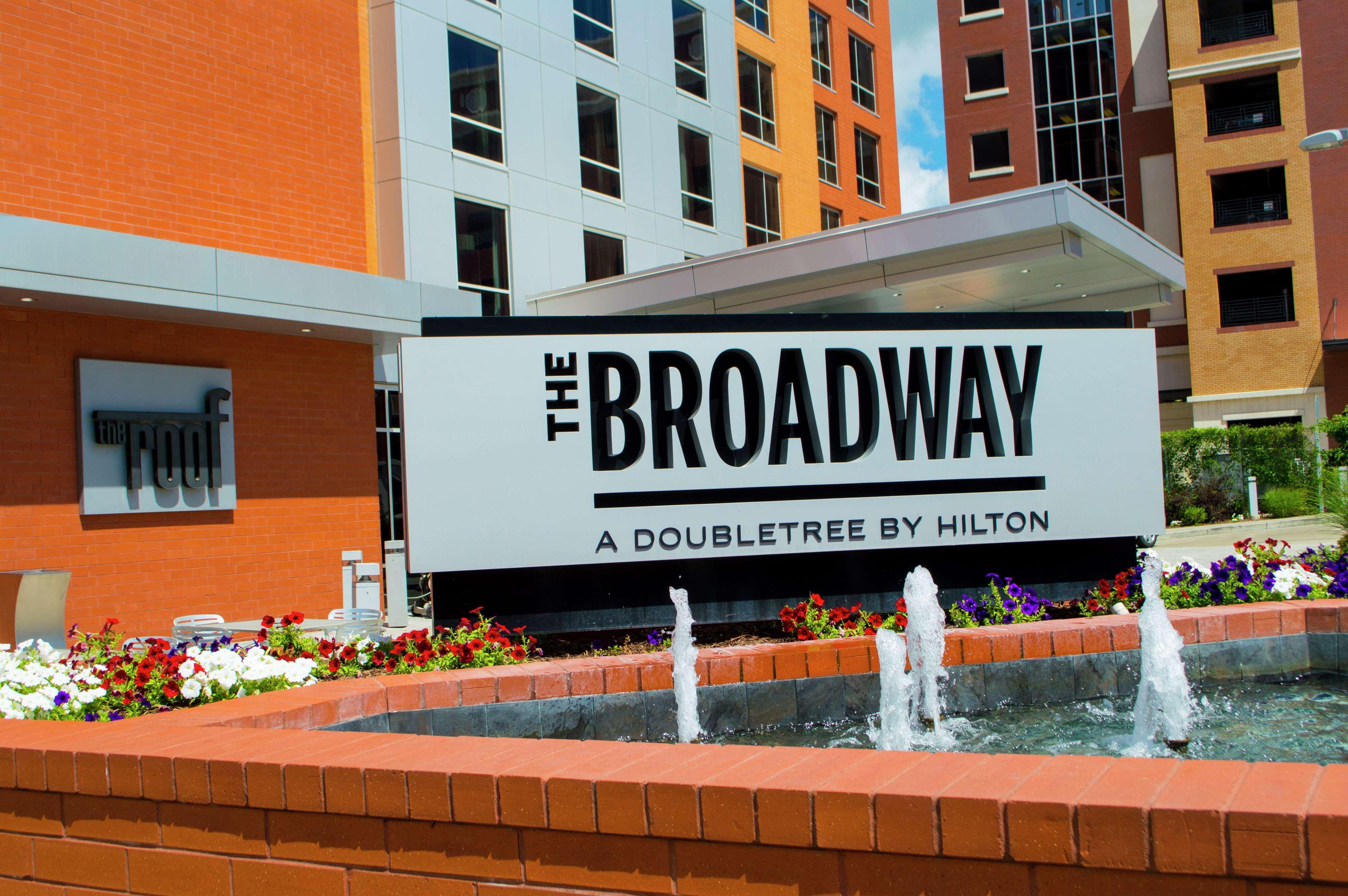 The Broadway Columbia - A Doubletree By Hilton Hotel Exterior photo
