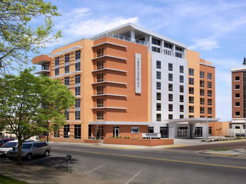The Broadway Columbia - A Doubletree By Hilton Hotel Exterior photo